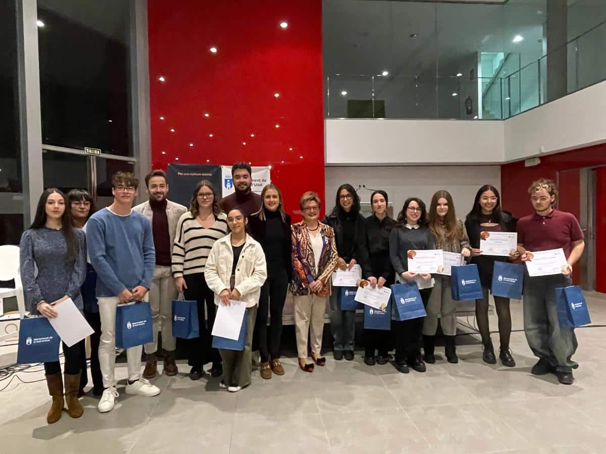 Exposición «Joves Tendències» en la Vall d’uixó para dar visibilidad a los creadores emergentes