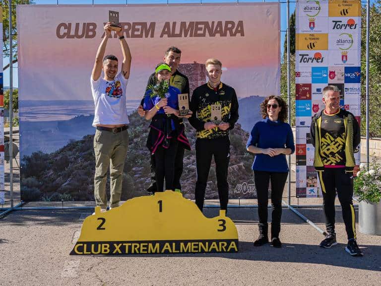 Fernando Andrés y Beatriz Fas ganan la Marxa al Castell.