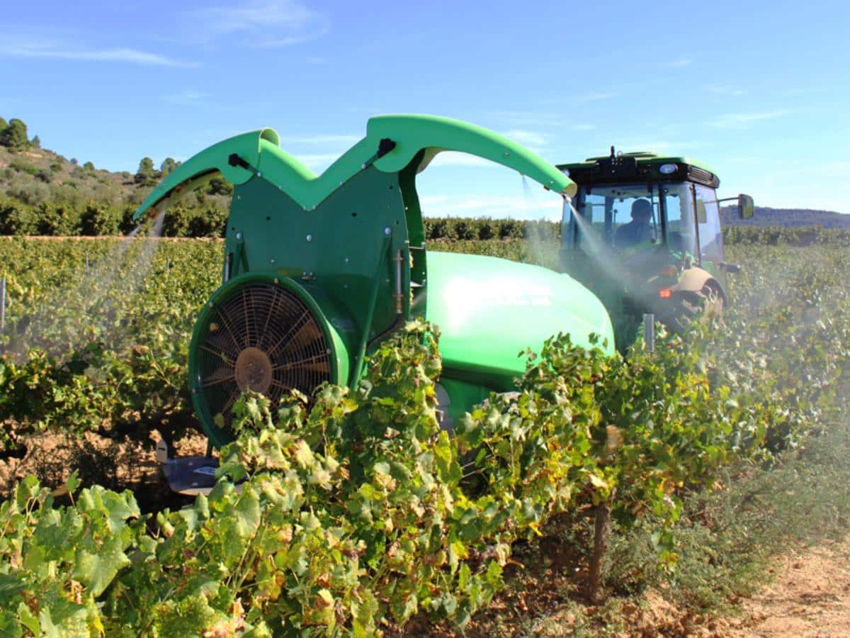 Los agricultores rechazan el registro electrónico de los tratamientos fitosanitarios
