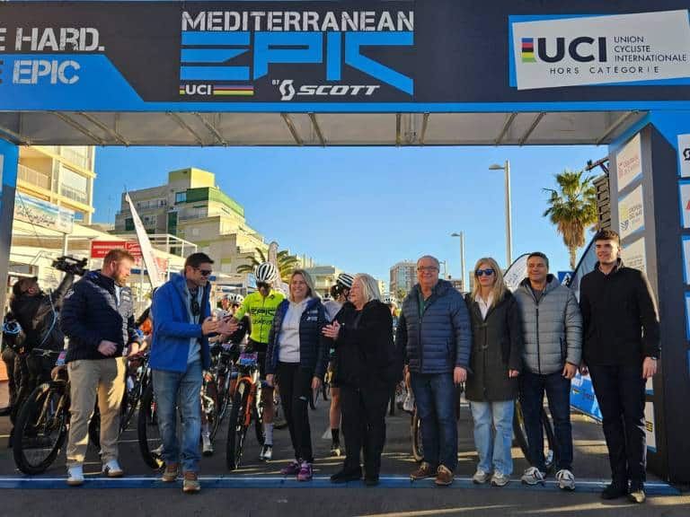 La competición, que arrancó el pasado jueves 6 de febrero en su octava edición, ha recorrido distintas ubicaciones de la provincia de Castellón, reuniendo a 700 ciclistas de 32 países.