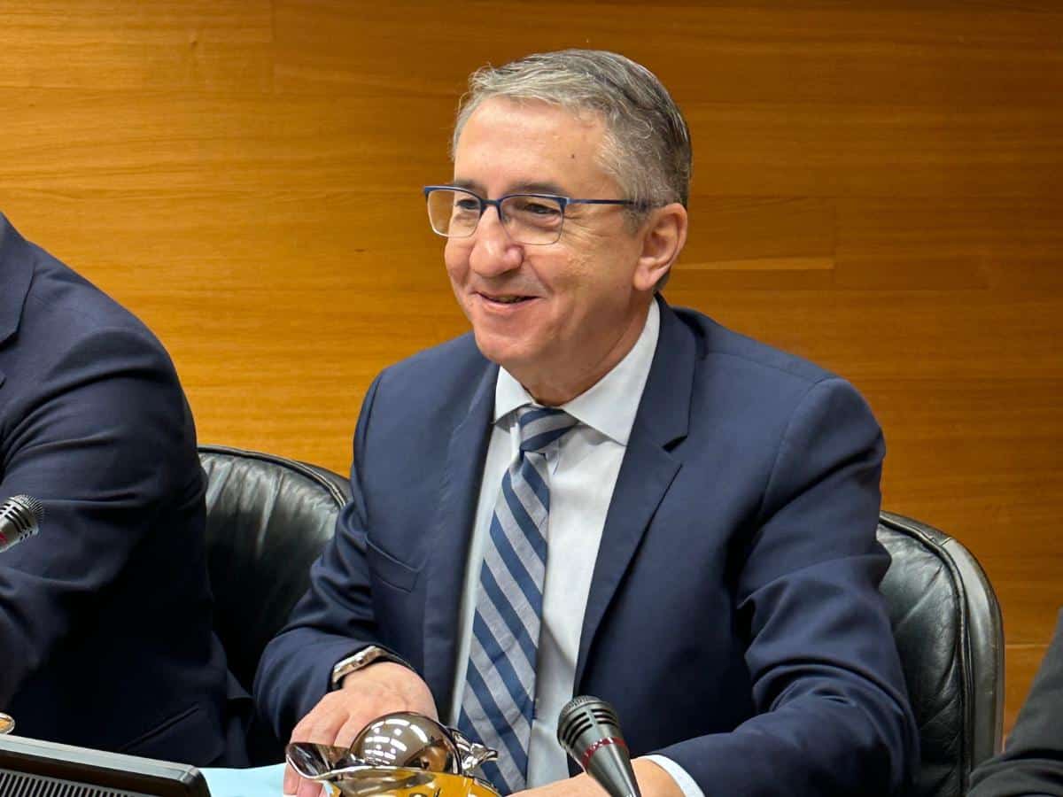 Rovira asegura que las incidencias en la consulta duraron solo 20 minutos