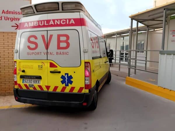 Siete heridos en el incendio de un edificio en Castellón
