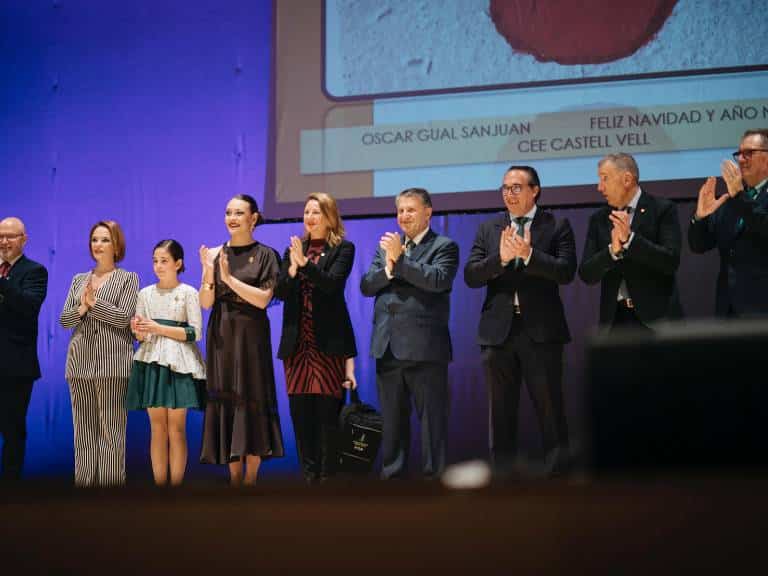 La entrega de premios contó con la participación de casi 130 finalistas distribuidos en 13 categorías.