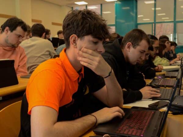 UJI Motorsport supera los quizzes para la temporada 2025 de Formula Student