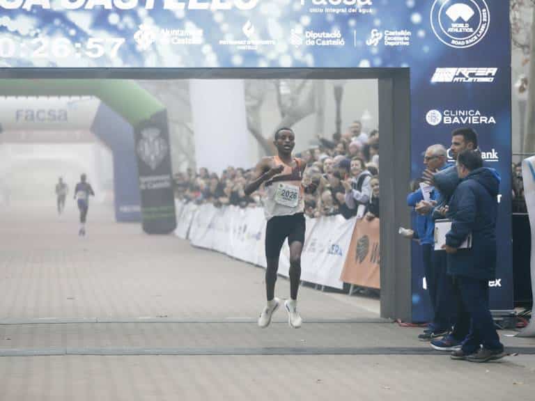 Ser ha celebrado la duodécima edición de la 10K FACSA Castelló, una prueba que ha reunido a un impresionante grupo de atletas de élite y corredores internacionales con el objetivo de mejorar sus registros personales.