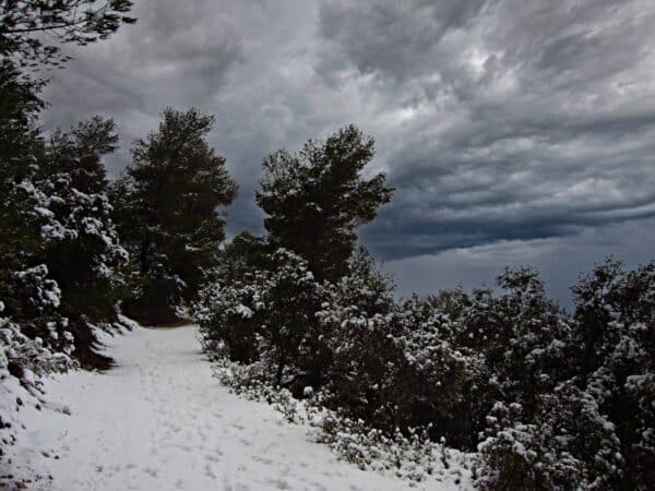 Aemet alerta de nieve, lluvias y frío en la Comunitat Valenciana