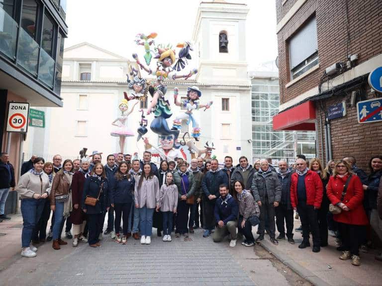 Este domingo, el jurado recorrerá las fallas para comprobar que todas han sido plantadas y, posteriormente, iniciará la evaluación de los monumentos falleros. 
