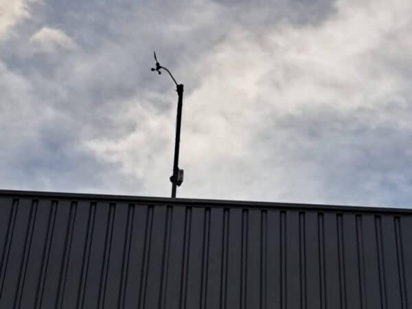 Cabanes instala dos nuevas estaciones meteorológicas conectadas a AVAMET