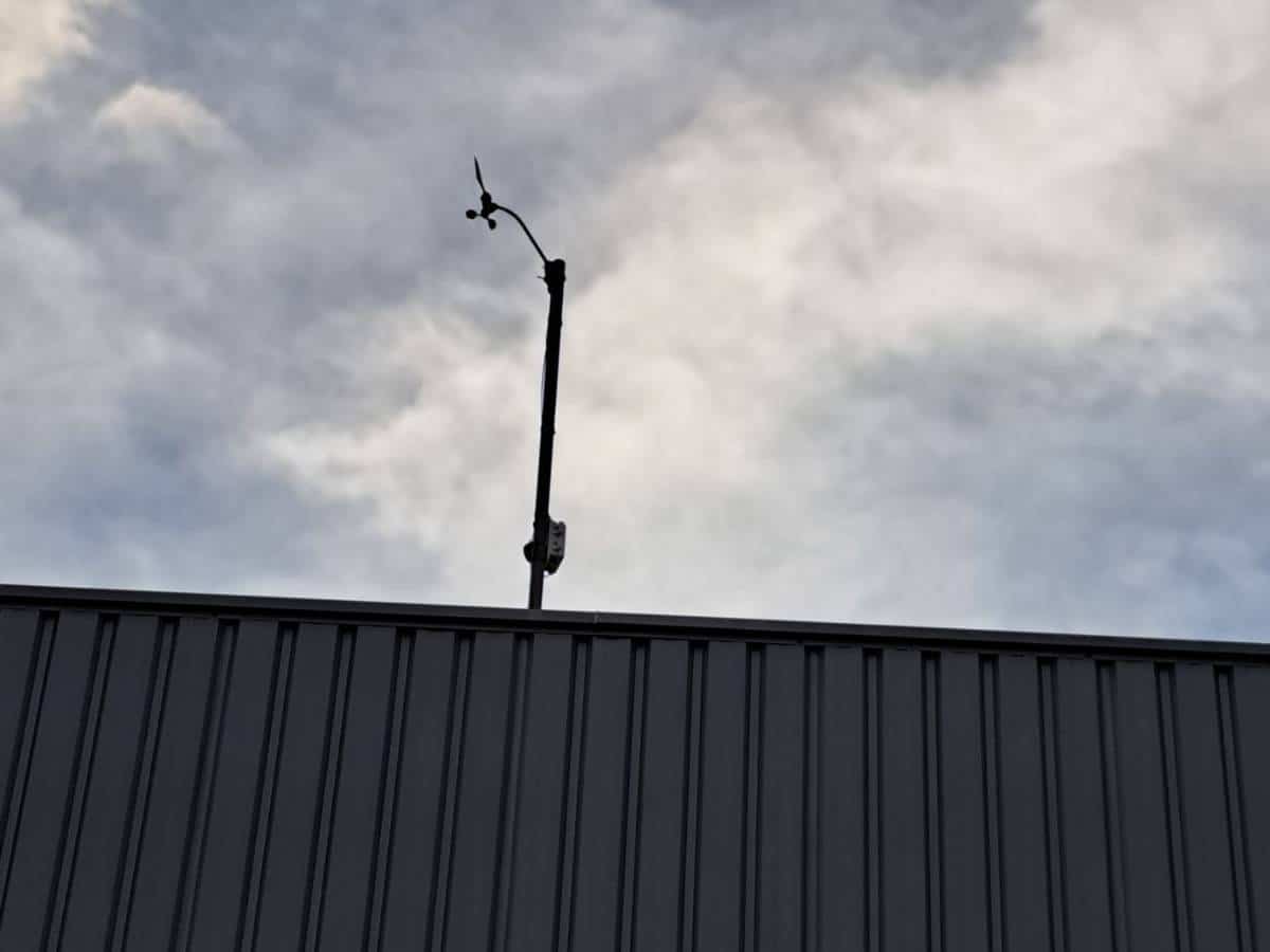 Cabanes instala dos nuevas estaciones meteorológicas conectadas a AVAMET