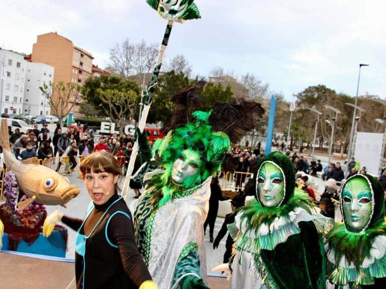 El impacto del Carnaval no solo se ha medido en la participación, sino también en la "reactivación económica del comercio y la hostelería local".