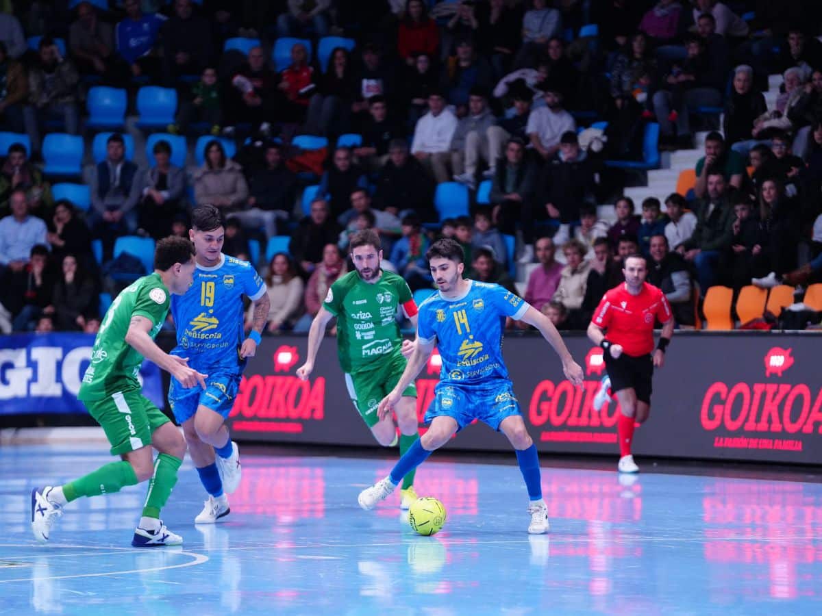 El Servigroup Peñíscola FS rescata un punto ante el Osasuna Magna
