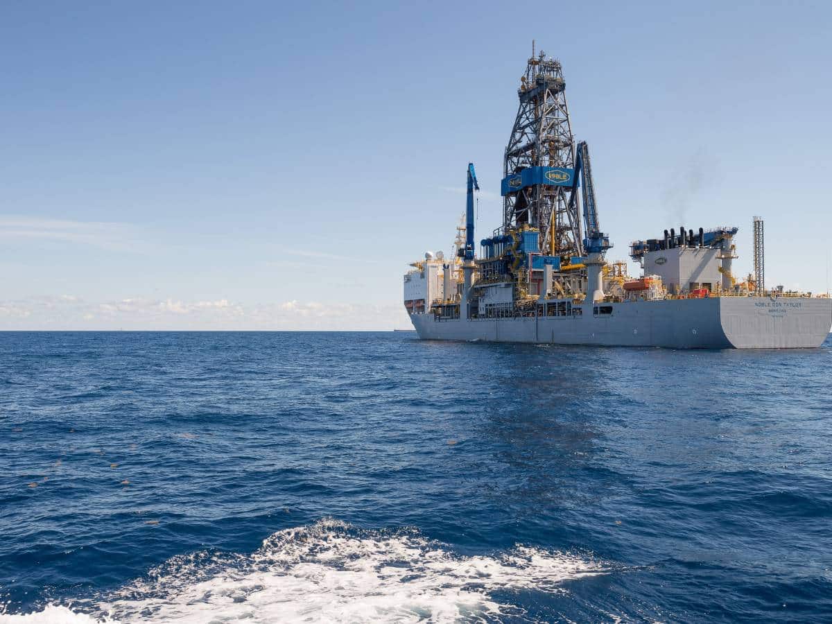 Llega la plataforma para sellar los pozos de gas del proyecto Castor en Vinaròs