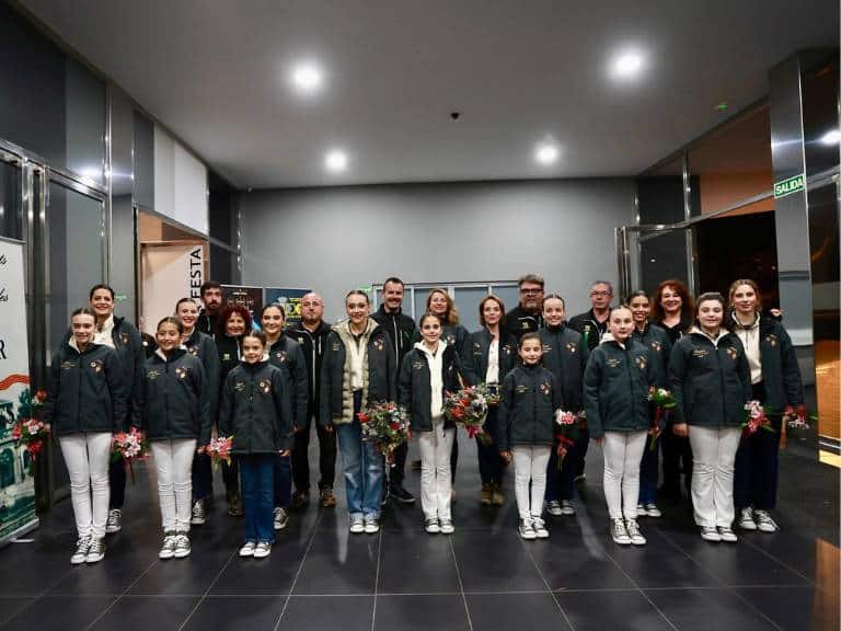 Organizado por la Federació de Colles, este encuentro, símbolo de 'germanor', se ha consolidado como una de las citas más esperadas de la semana de las fiestas fundacionales de la ciudad.