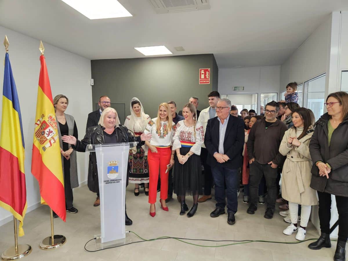 Oropesa del Mar celebra Mărțișor 2025 y refuerza su compromiso con la diversidad cultural