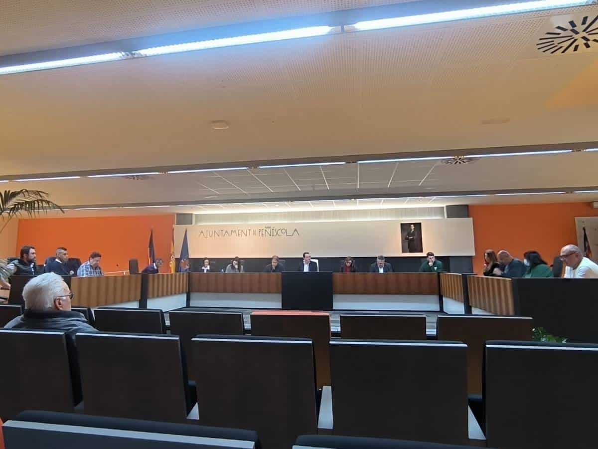 Peñíscola defiende la pesca mediterránea con una Declaración Institucional