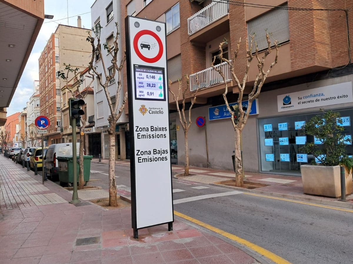 Todas las calles de la ZBE de Castellón estarán abiertas al tráfico en Magdalena