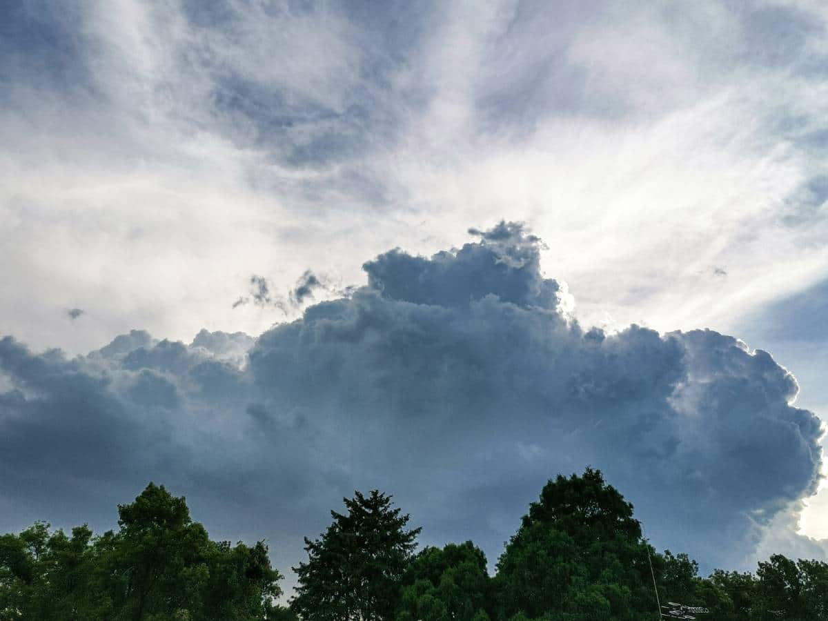 Aemet activa aviso amarillo por lluvias y tormentas en Castellón para este domingo