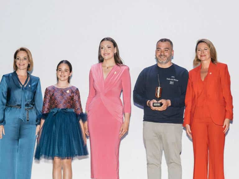 Se ha celebrado en el Grao de Castellón la Gala de la pirotecnia, donde se ha dado a conocer el fallo el jurado del XXIX Concurs de Mascletaes “Ciutat de Castelló”