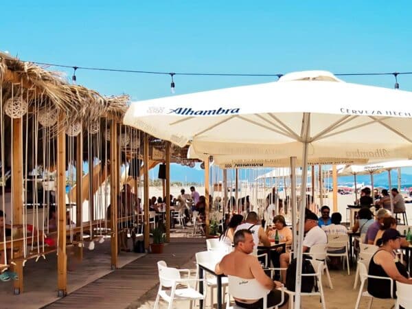 Castellón tendrá cinco chiringuitos abiertos en Semana Santa y todos los servicios operativos