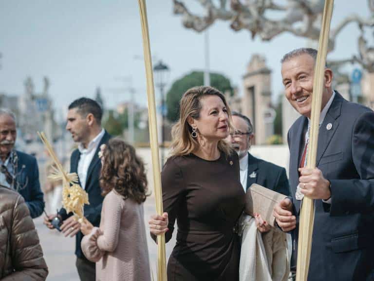 La Semana Santa en Castellón y su distrito marítimo, el Grao, se vive con una profunda devoción y un rico calendario de actos que fusionan tradición, fe y atractivo turístico.