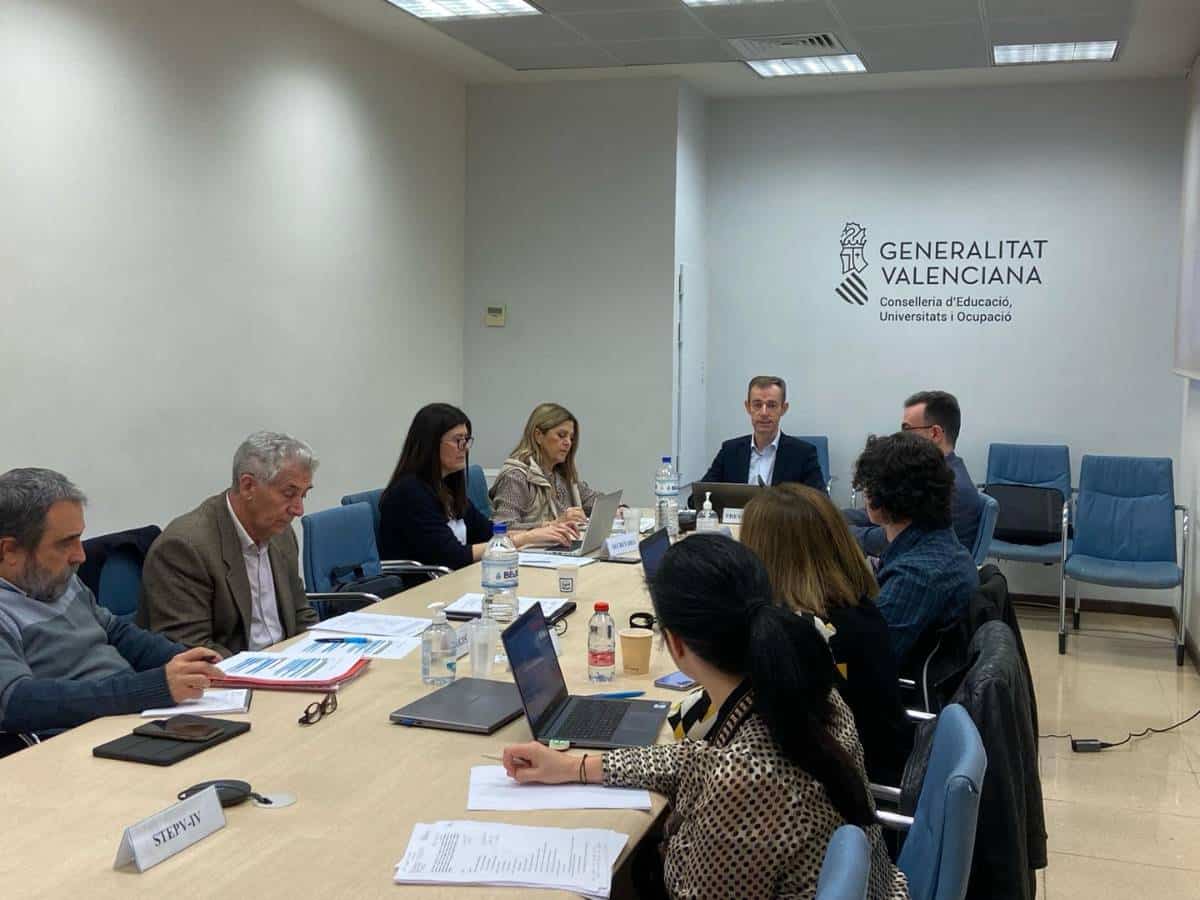 Educación «tomará medidas» con el valenciano en zonas castellanohablantes