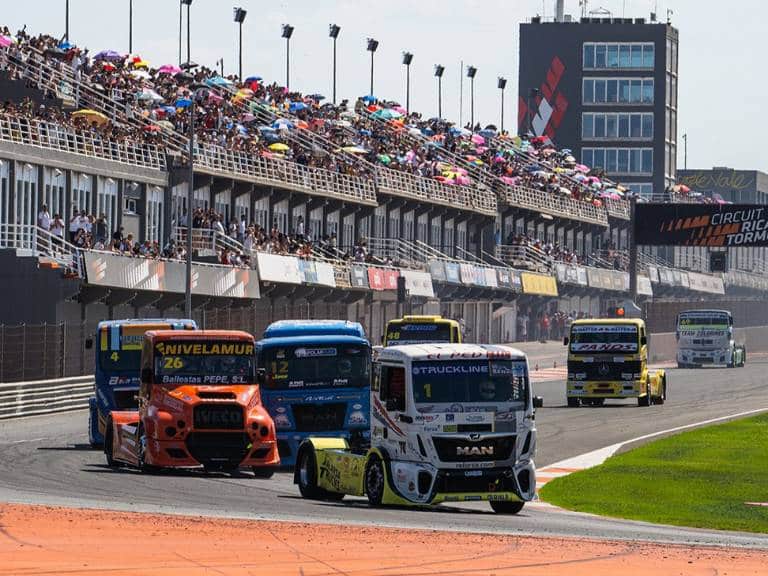 El trazado de Cheste también acogerá el inicio de la temporada de la Copa Racer Confortauto y el Campeonato de España de Carreras de Camiones