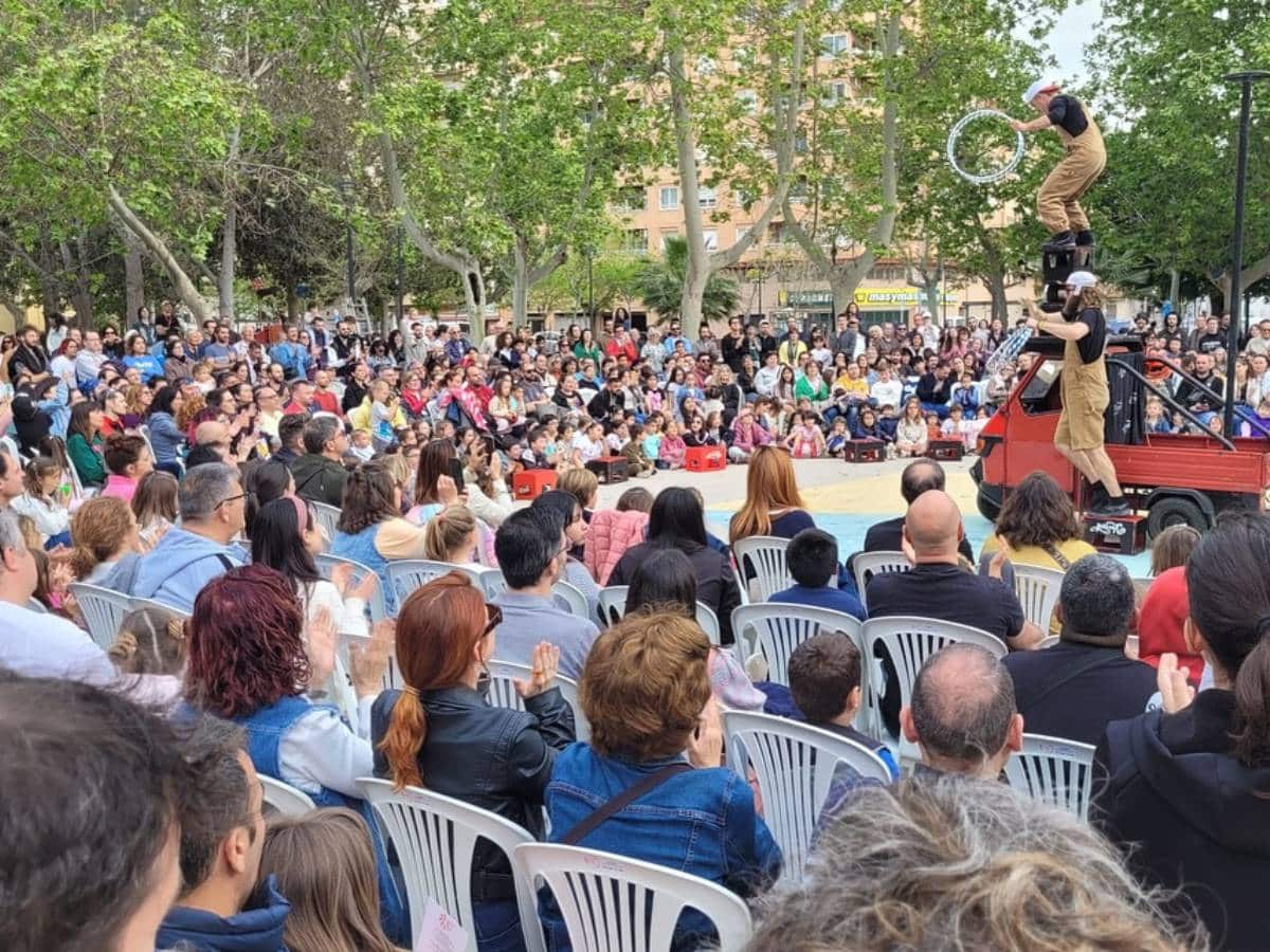 El Festival Grau de Circ 2025 cierra su primera jornada con lleno absoluto
