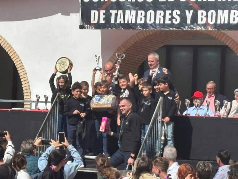 Tambors de Passió gana, en las categorías de infantil y juvenil, el concurso de tambores y bombos más importante de España