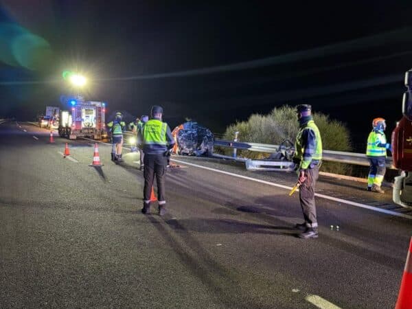Fallece un hombre de Castellón arrollado por un camión en la A-23 Fallece un hombre de Castellón arrollado por un camión en la A-23