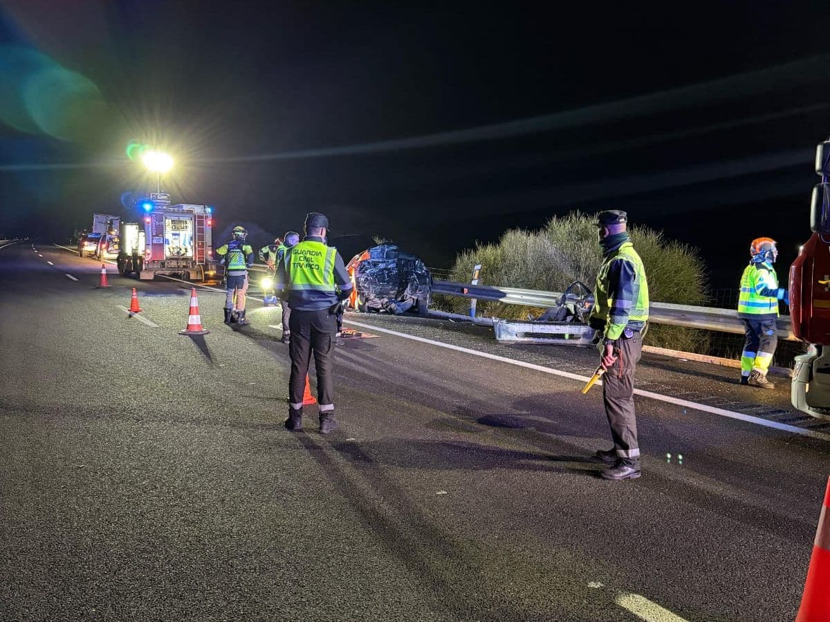 Fallece un hombre de Castellón arrollado por un camión en la A-23
