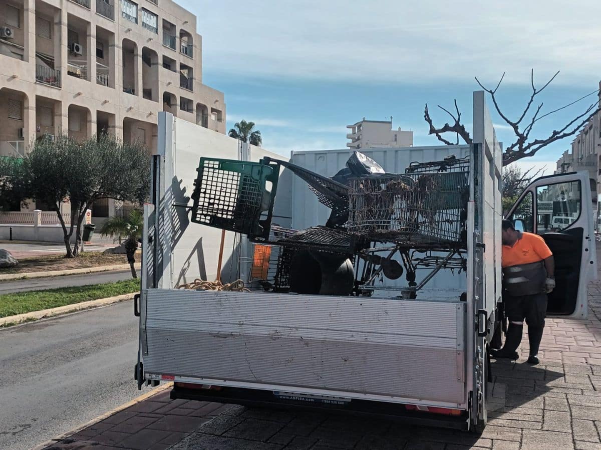 Importantes sanciones en Oropesa del Mar por el abandono de voluminosos en las calles