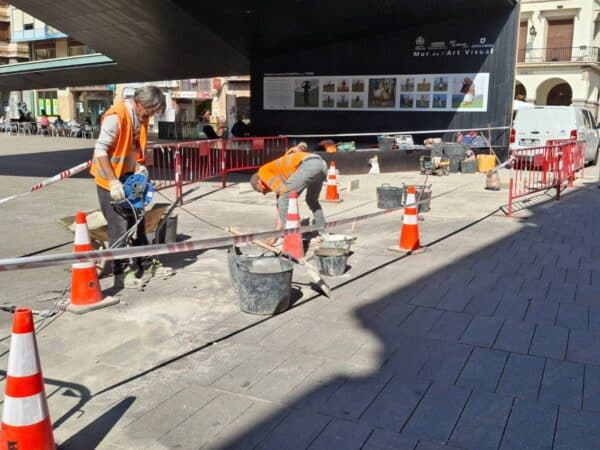La nueva plaza Mayor de Vila-real: adiós al paso de vehículos sin control La nueva plaza Mayor de Vila-real: adiós al paso de vehículos sin control