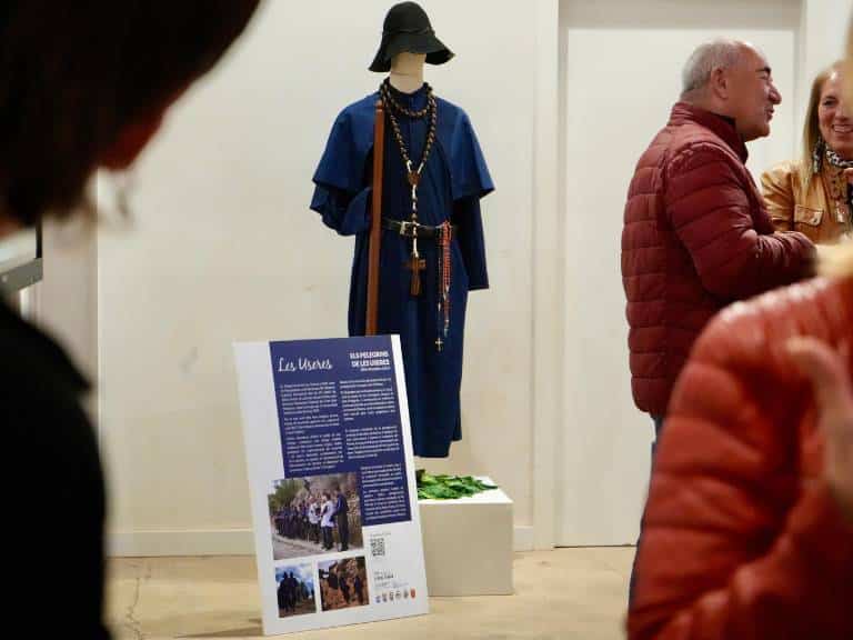 La muestra fortalece la identidad comarcal, invitando a descubrir y poner en valor su rico patrimonio cultural inmaterial, pueblo a pueblo, fiesta a fiesta