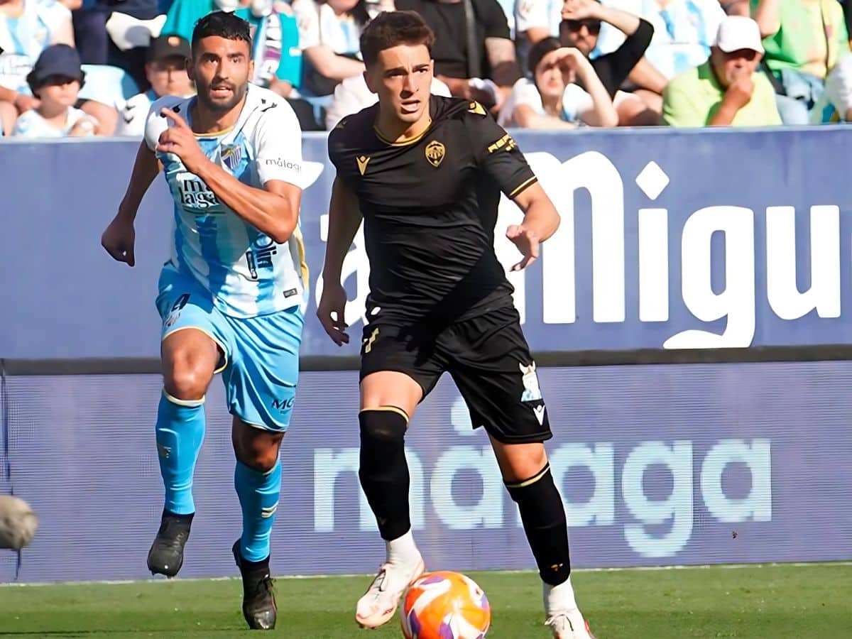 Un CD Castellón con poco acierto lo intenta sin éxito ante el Málaga
