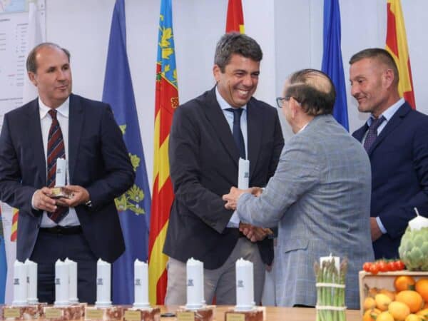 Mazón: «El trasvase es vida y la Comunitat lidera la reutilización de agua en España»