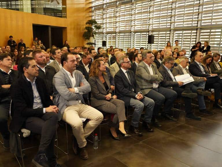 El PPCS muestra su apoyo a Carlos Mazón y a la estrategia del Consell para Castellón en una reunión en la capital de la Plana.