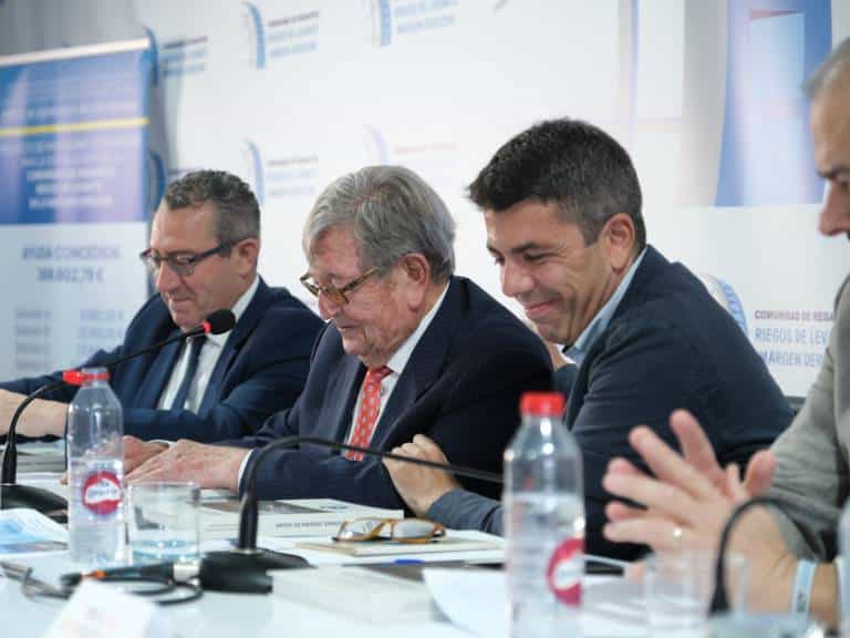 Subraya el compromiso de la Generalitat para “ser parte activa en la toma de decisiones en Europa” para apoyar las reivindicaciones del sector primario.
