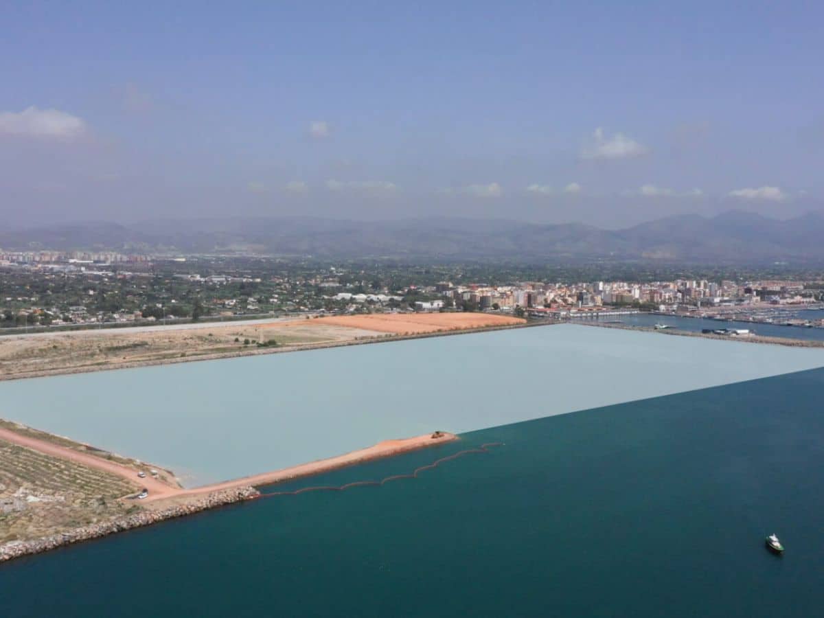 PortCastelló adjudica la obra de ampliación del canal de drenaje en la dársena sur