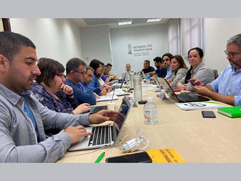 También se ha propuesto la convocatoria de un concurso de méritos para el profesorado especialista y de comisiones de servicio para las Unidades Específicas de Orientación.