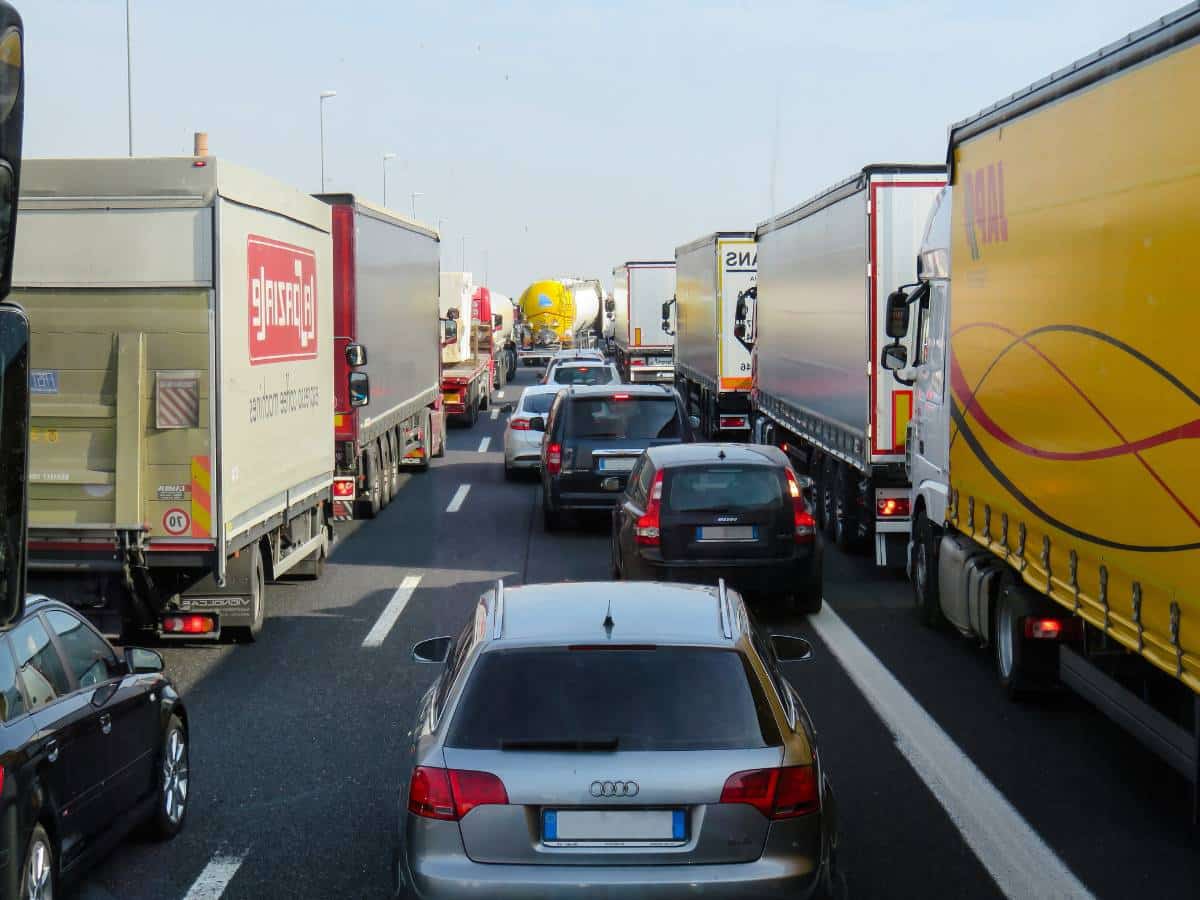 Semana Santa 2025: Horarios y carreteras con más tráfico en la Comunitat Valenciana