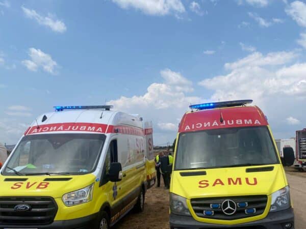 Accidente en la AP-7 deja nueve heridos, entre ellos varios menores
