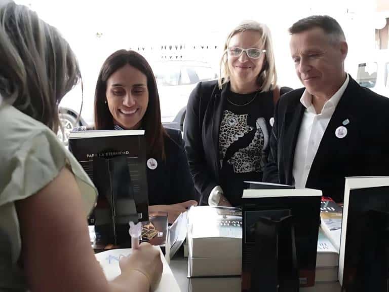 La edición de este año se celebrará en la plaza de la Mercé e incluirá presentaciones literarias, talleres infantiles, la firma de libros de Elsa Punset, teatro, música y clubes de lectura.