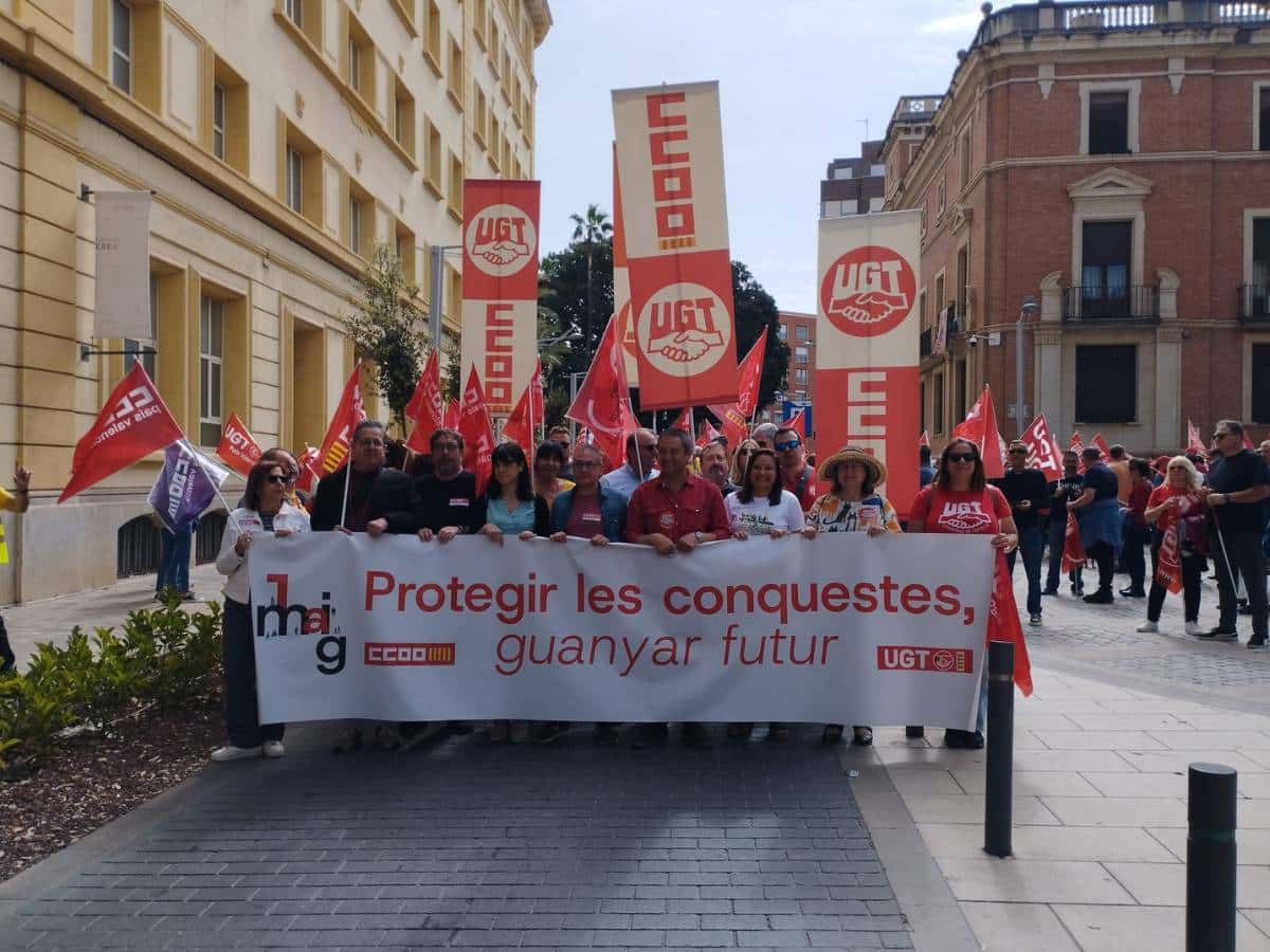 Manifestación en Castellón por el 1 de Mayo: Trabajo digno y jornada reducida