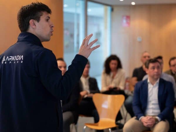 Desde Castellón, Arkadia Space presenta sus logros clave al Club Órbita