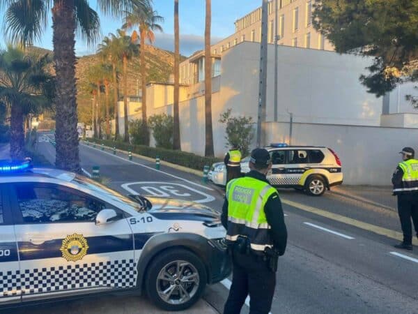 Detenido en Oropesa del Mar por conducir sin carnet, drogado y en ‘busca y captura’