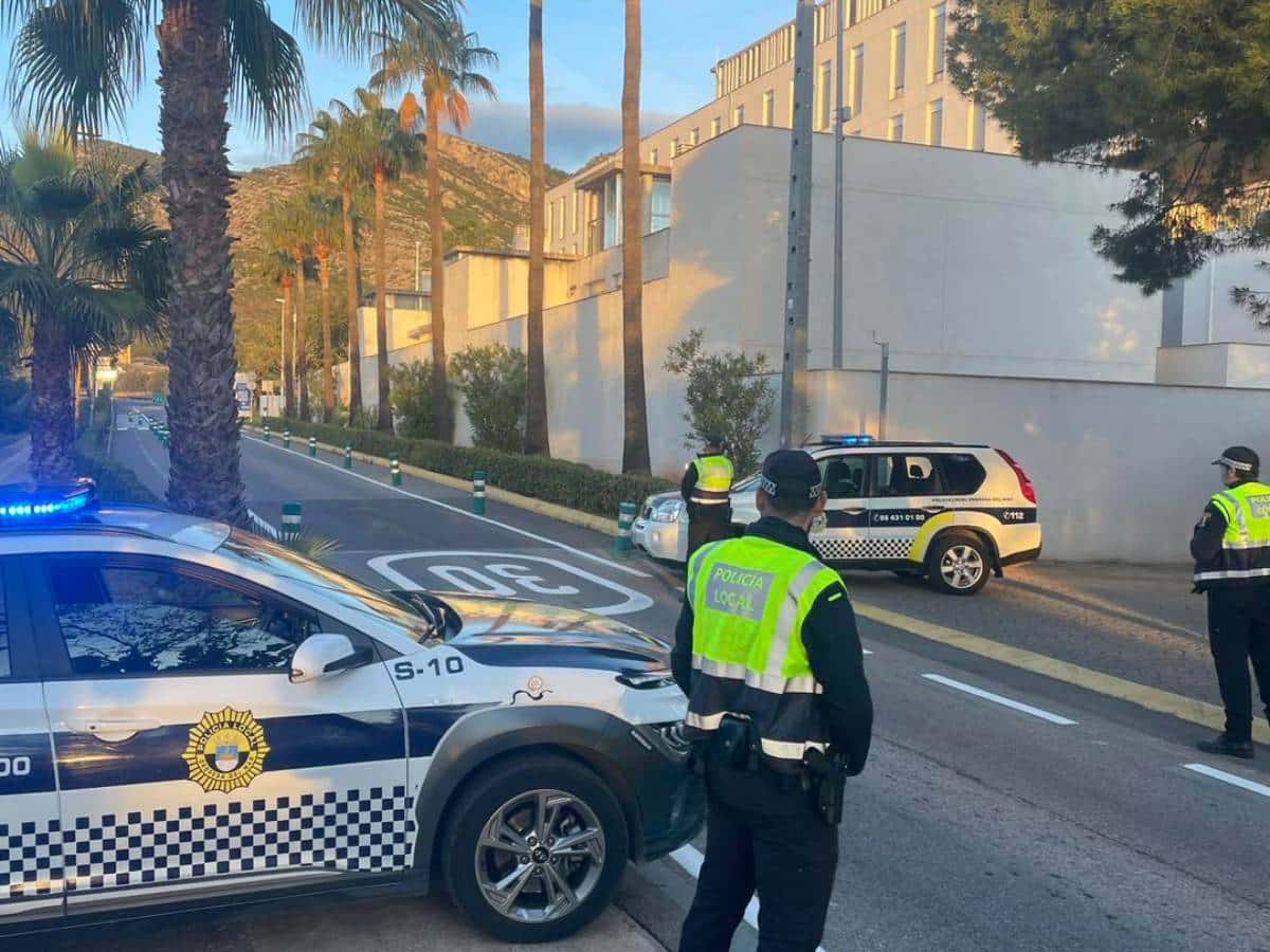 Detenido en Oropesa del Mar por conducir sin carnet, drogado y en ‘busca y captura’