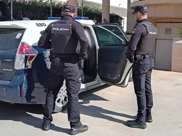 Detenido un hombre de 81 años acusado de agredir sexualmente a otro hombre