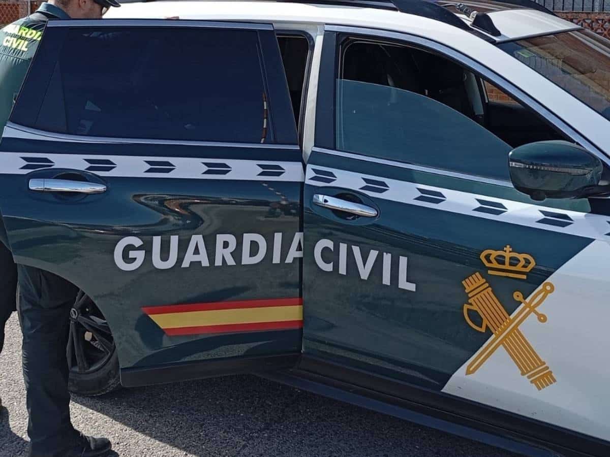 Detenidos dos menores y un adulto por agresión sexual a una menor en Busot, Alicante