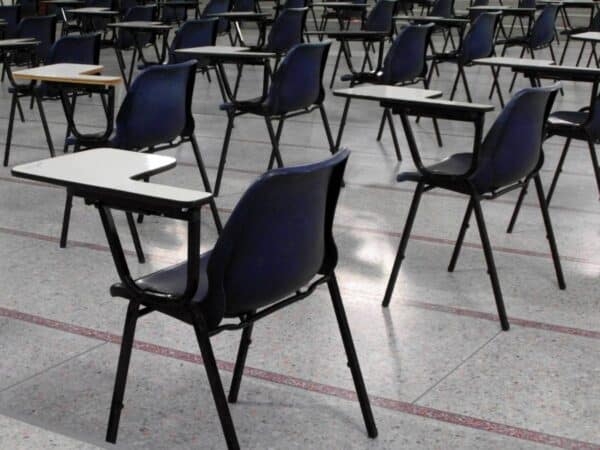 Educación propone nuevas fechas para oposiciones a maestro 2026