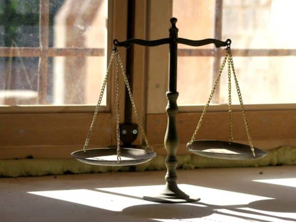 El jurado declara inocentes a Fabra y Debón del delito de cohecho